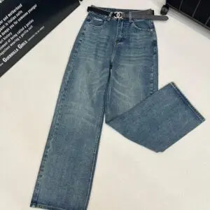 CHANEL Wide-Crop Frayed Hem Jeans