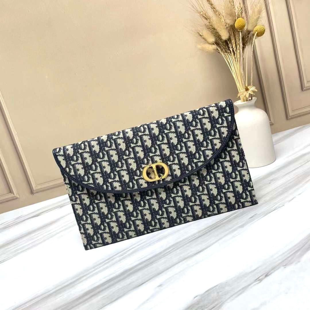 DIOR Flap Pouch DIOR Flap Pouch