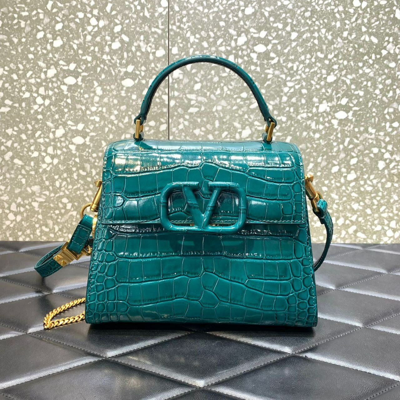 Valentino VSling Bag VSLING small tote in grained calfskin - Dubai Fashion LUX