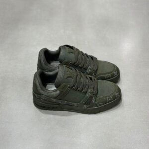 LOUIS VUITTON Trainer Sneaker