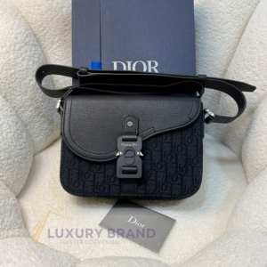 Dior Saddle Messenger Bag in Grained Calfskin | Super Master Quality | DIOR Official